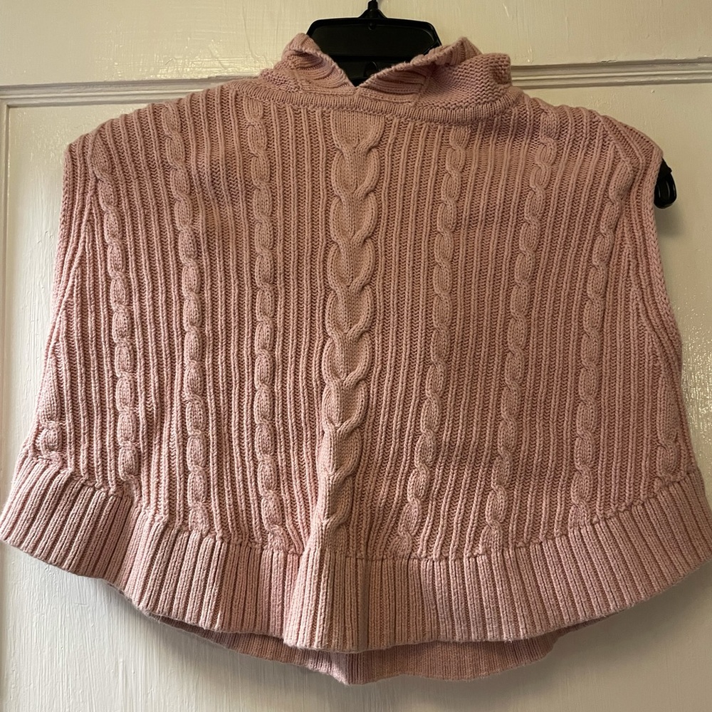Girl’s hooded poncho sweater